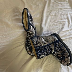 Ugg sparkly boots blue and silver